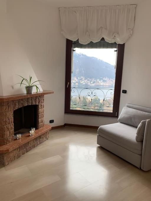 La Finestra Sul Lago Di Como Bagian luar foto