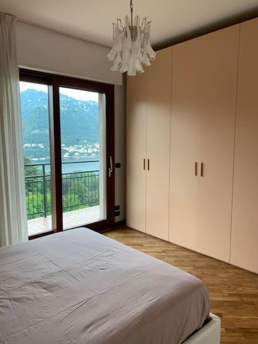 La Finestra Sul Lago Di Como Bagian luar foto